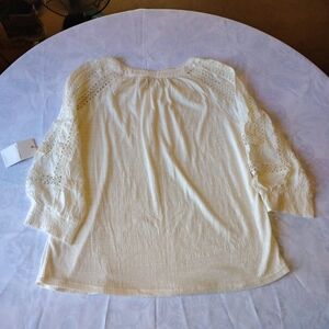 Skies Are Blue Cream Lace Blouse